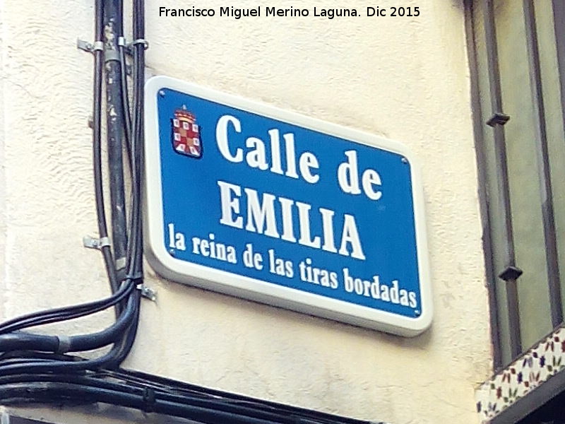 Calle de Emilia - Calle de Emilia. Placa