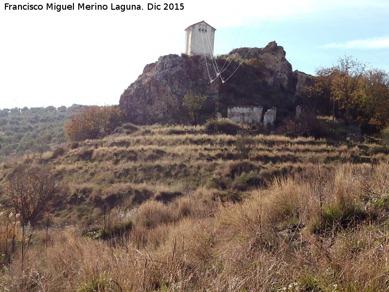 Cortijo de Recena - Cortijo de Recena. Bancales bajo el castillo