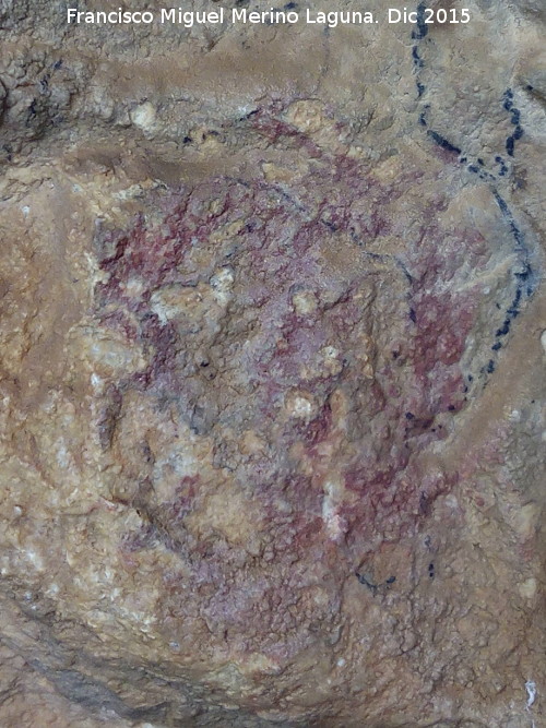 Pinturas rupestres de la Cueva de la Graja-Grupo XI - Pinturas rupestres de la Cueva de la Graja-Grupo XI. Figura phi central