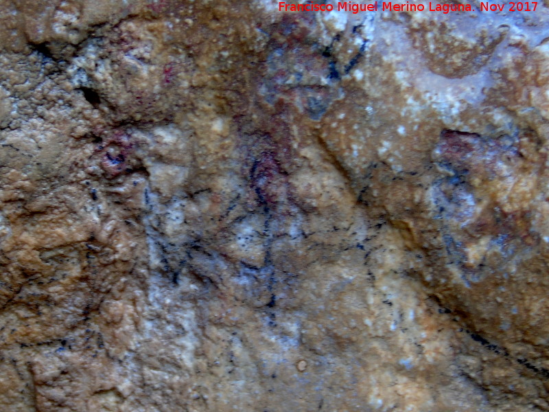 Pinturas rupestres de la Cueva de la Graja-Grupo XI - Pinturas rupestres de la Cueva de la Graja-Grupo XI. Restos de la parte superior