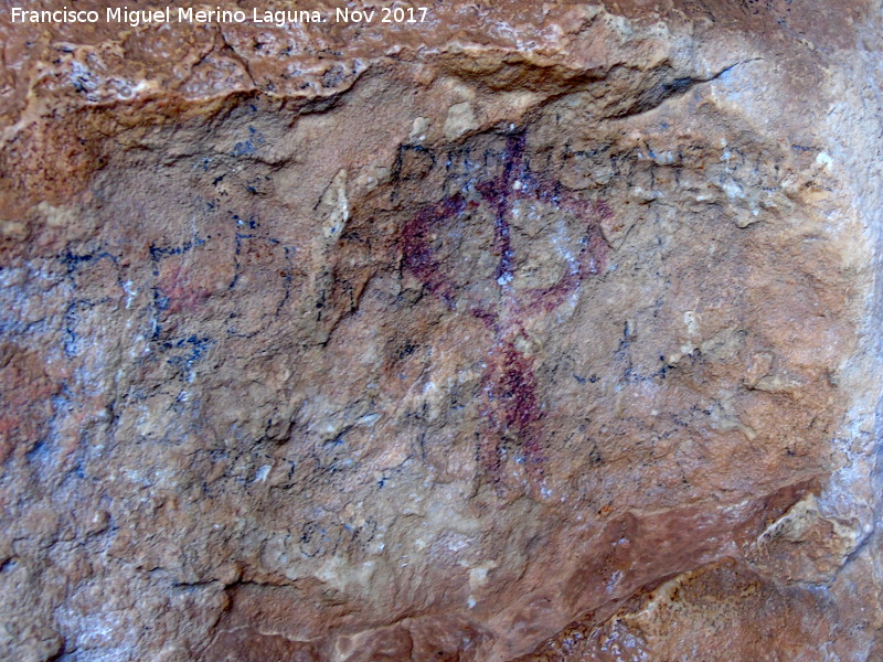 Pinturas rupestres de la Cueva de la Graja-Grupo XII - Pinturas rupestres de la Cueva de la Graja-Grupo XII. Punto y antropomorfo superior derecha