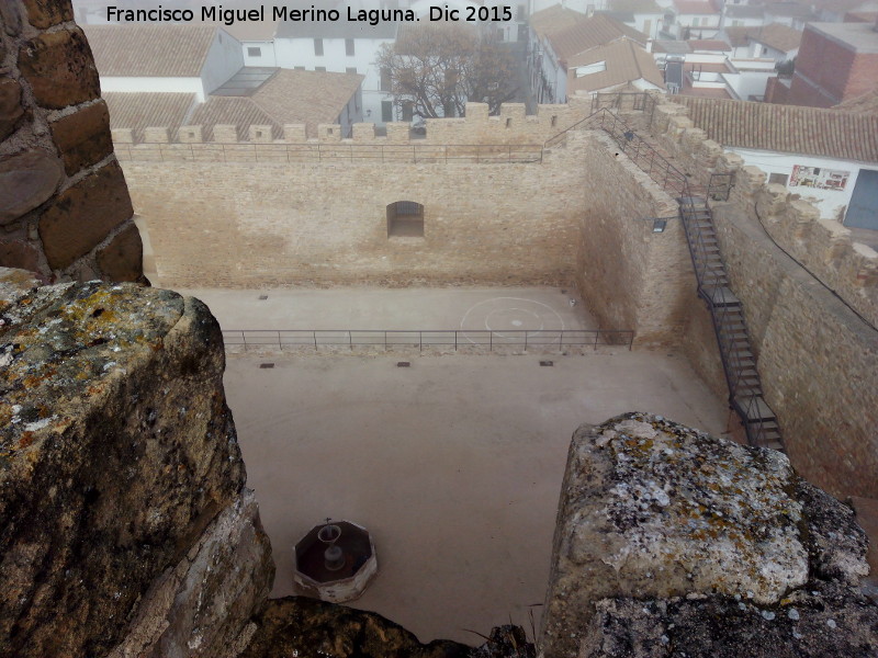 Castillo de Lopera. Torre de Santa Mara - Castillo de Lopera. Torre de Santa Mara. Vistas del Patio de Armas desde la azotea