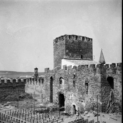 Castillo de Lopera. Torre de San Miguel - Castillo de Lopera. Torre de San Miguel. Foto antigua