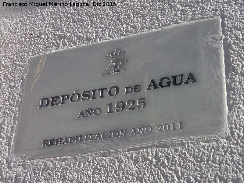 Depsito de agua de las Cruces - Depsito de agua de las Cruces. Placa