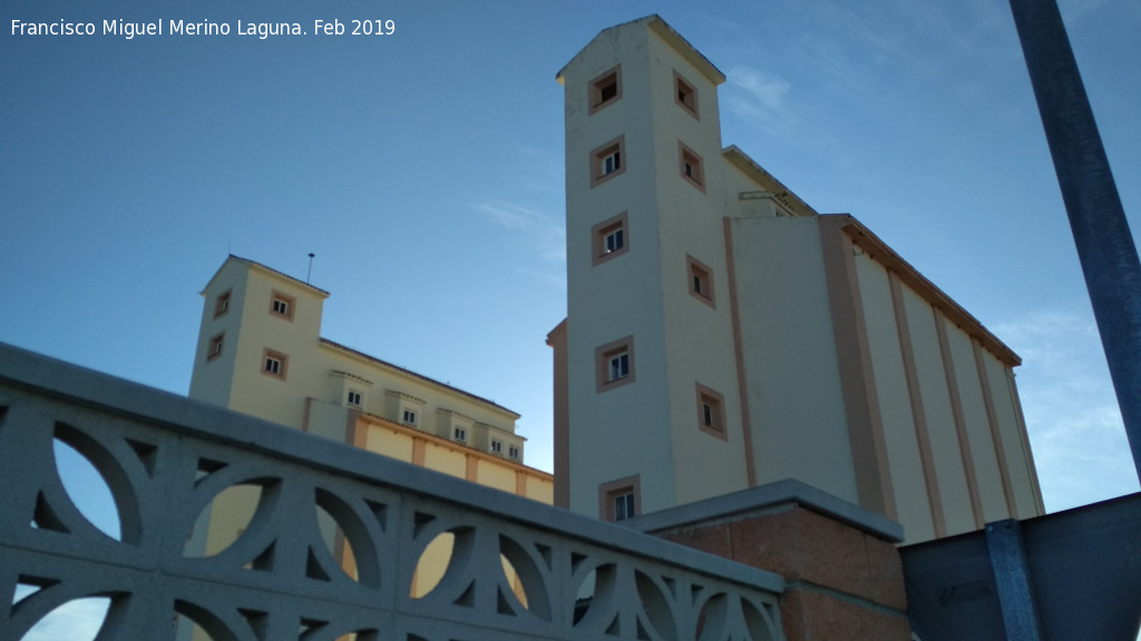 Silos de Cereales - Silos de Cereales. 