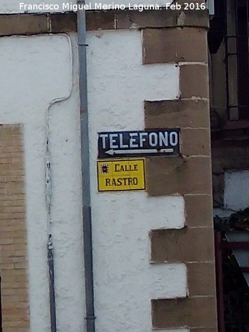 Calle Rastro - Calle Rastro. Placa antigua de Telfono