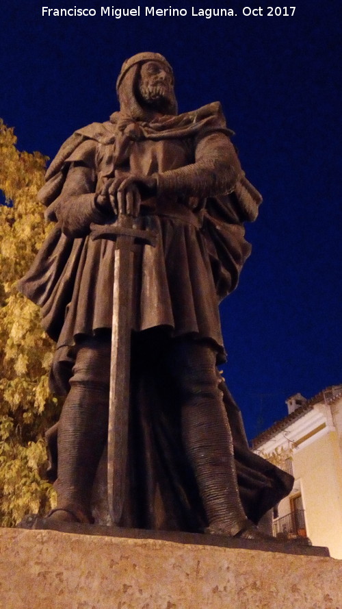 Monumento al Moro y al Cristiano - Monumento al Moro y al Cristiano. Estatua de cristiano
