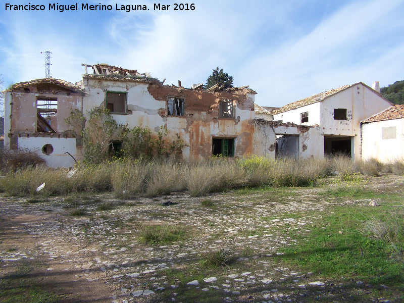 Cortijo Ventanaje - Cortijo Ventanaje. Empedrado