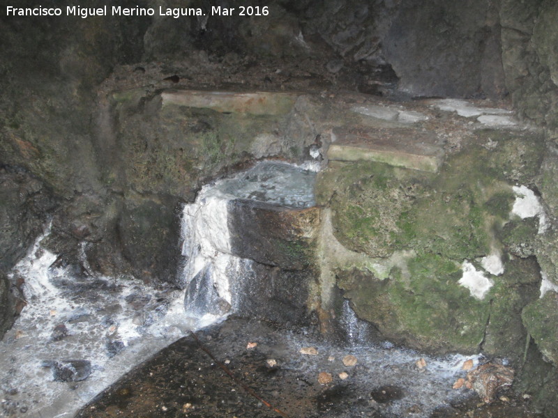 Fuente de la Cueva - Fuente de la Cueva. Fuente