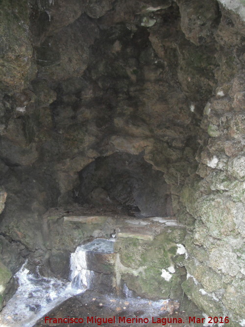 Fuente de la Cueva - Fuente de la Cueva. 