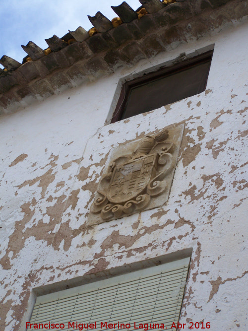 Casa del General Alejandro Utrilla - Casa del General Alejandro Utrilla. Alero y escudo