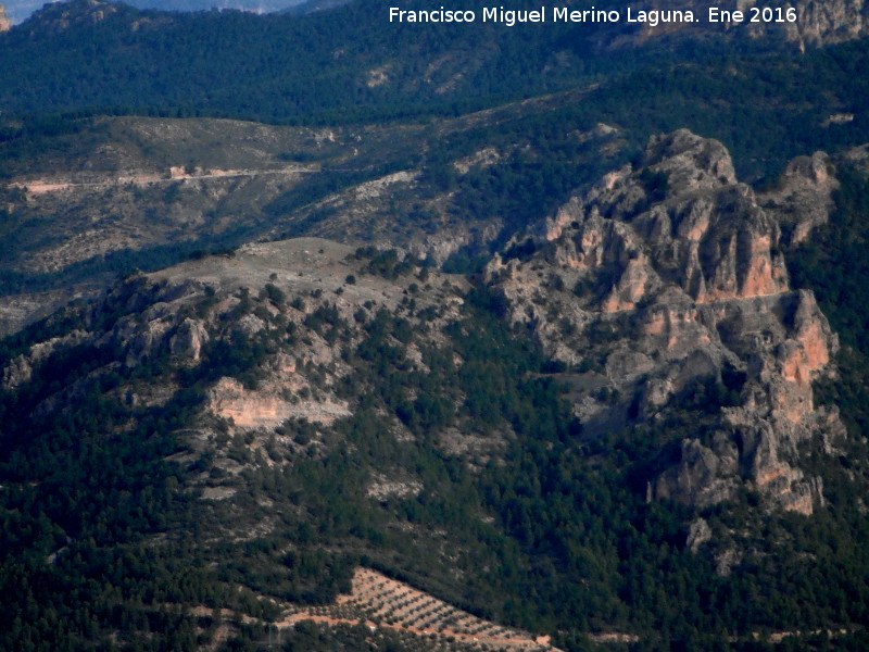 Segura la Vieja - Segura la Vieja. Desde el Yelmo