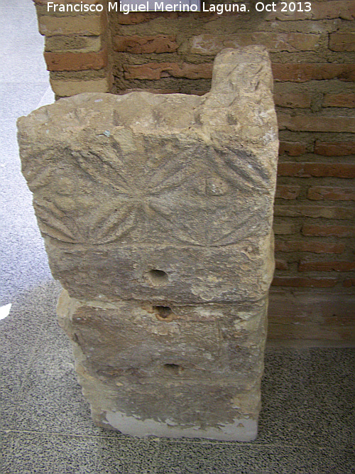 Museo de Arqueologa de San Antonio de Padua - Museo de Arqueologa de San Antonio de Padua. Fragmento arquitectnico visigodo. Museo San Antonio de Padua - Martos