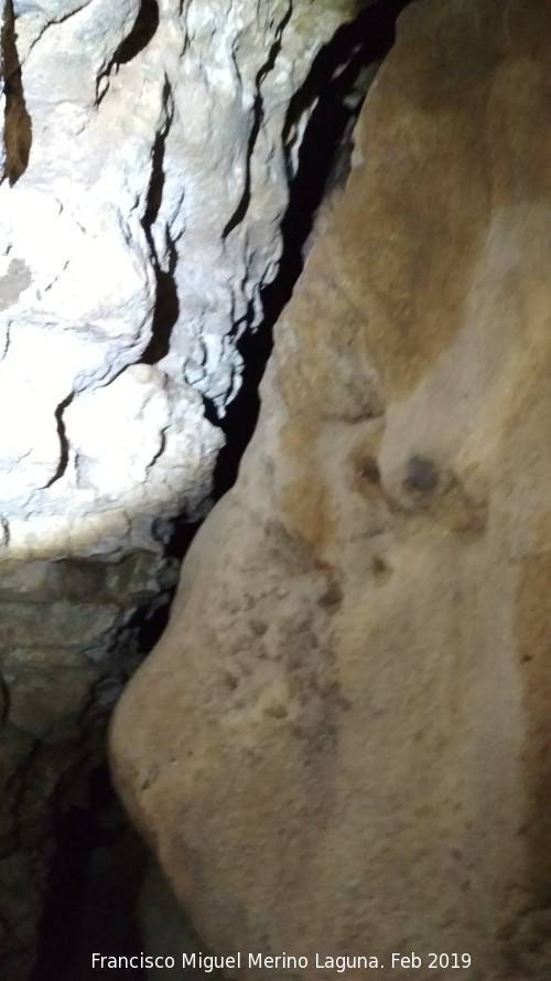 Cueva de la Virgen - Cueva de la Virgen. 