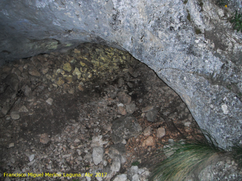 Cueva de los Esqueletos - Cueva de los Esqueletos. Entrada