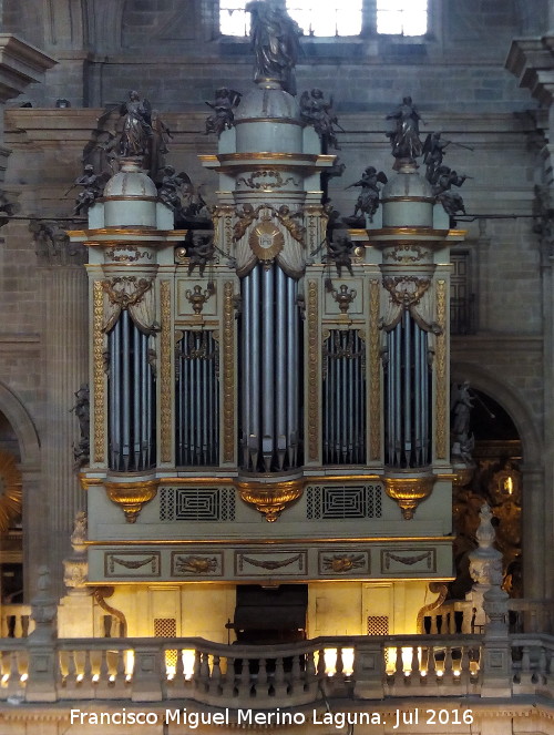 Catedral de Jan. rgano - Catedral de Jan. rgano. 