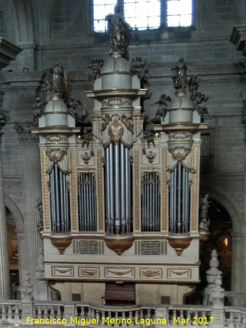 Catedral de Jan. rgano - Catedral de Jan. rgano. 