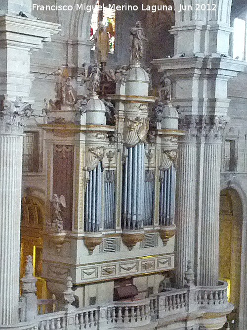 Catedral de Jan. rgano - Catedral de Jan. rgano. 