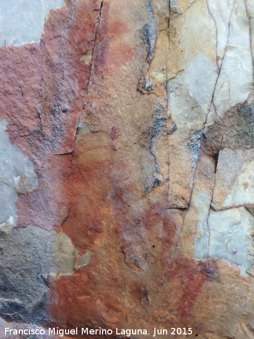 Pinturas rupestres de la Cueva de los Arcos I - Pinturas rupestres de la Cueva de los Arcos I. Figura en zig zag