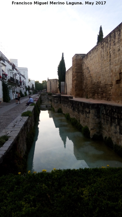 Muralla de la Calle Cairun - Muralla de la Calle Cairun. 