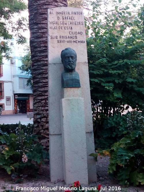 Monumento a Rafael Hidalgo de Caviedes - Monumento a Rafael Hidalgo de Caviedes. 