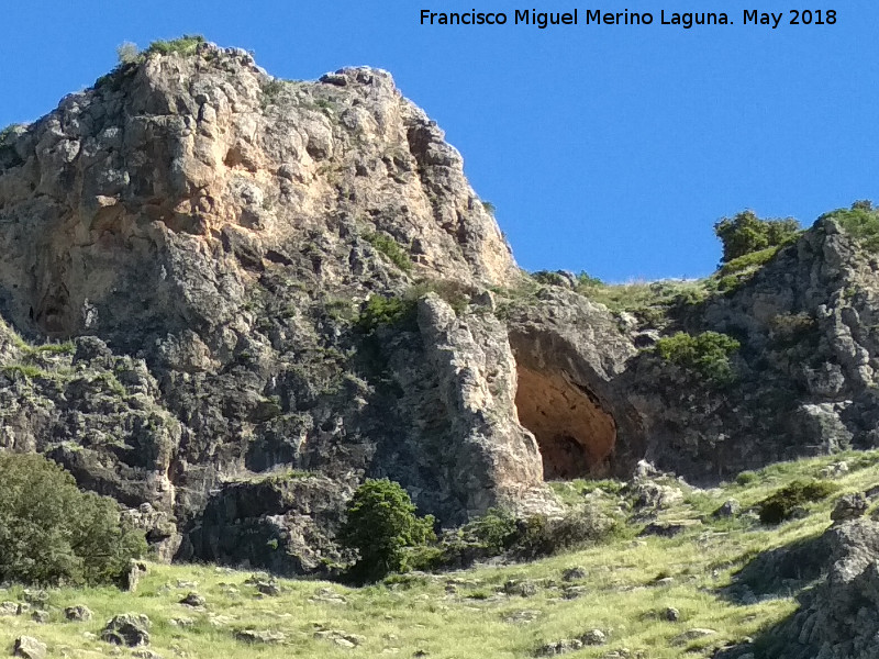 Eremitorio de la Cueva de las Cruces - Eremitorio de la Cueva de las Cruces. 