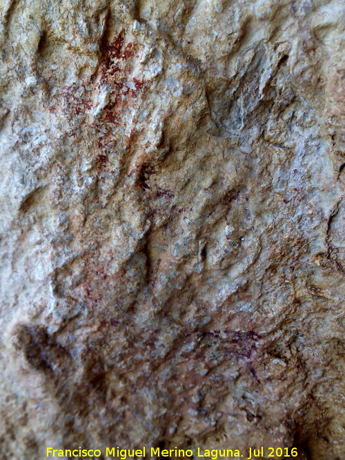 Pinturas rupestres del Arroyo de Tíscar I Grupo I - Pinturas rupestres del Arroyo de Tíscar I Grupo I. Antropomorfo emplumado y los dos cérvidos