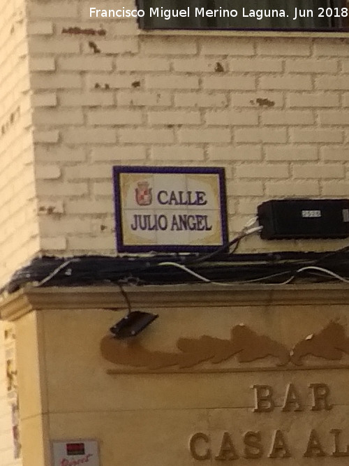 Calle Julio ngel - Calle Julio ngel. Placa