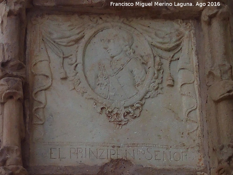 Torres de la Fundacin - Torres de la Fundacin. Panel del Prncipe de Asturias Carlos IV