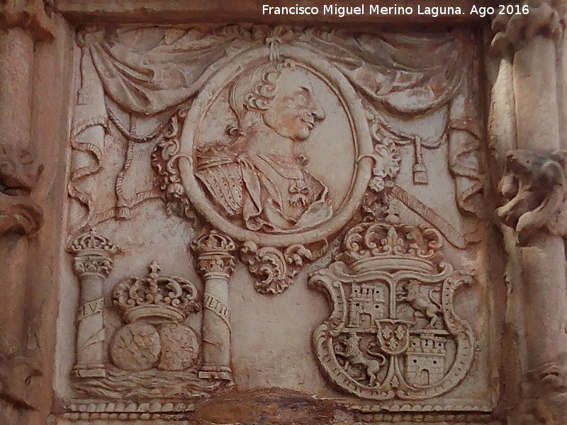 Torres de la Fundacin - Torres de la Fundacin. Panel de Carlos III