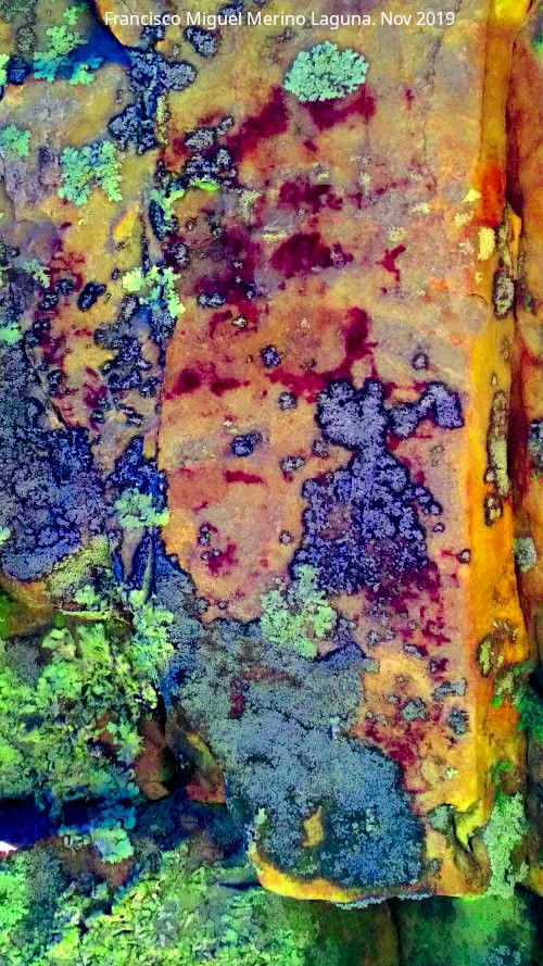 Pinturas rupestres del Cimbarrillo de Mara Antonia I - Pinturas rupestres del Cimbarrillo de Mara Antonia I. Tratada con Dstretch