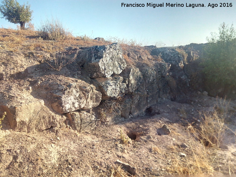 Fortn romano del Este de Cerro Largo - Fortn romano del Este de Cerro Largo. Muralla