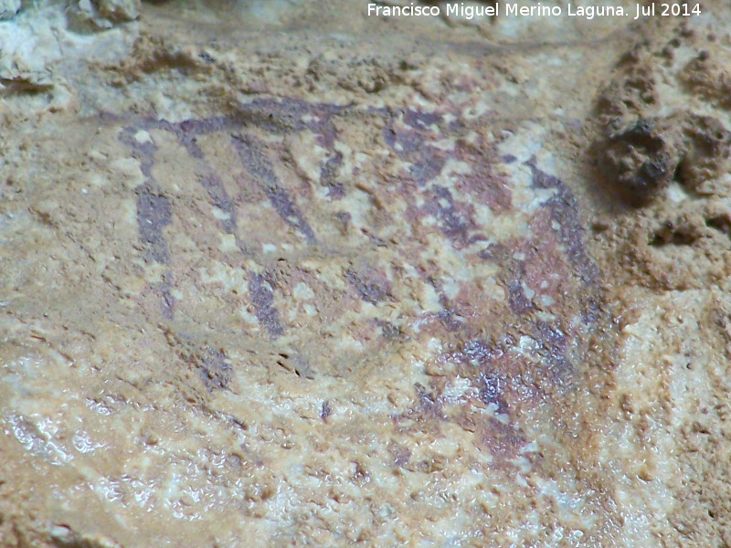 Pinturas rupestres del Abrigo de Vtor I - Pinturas rupestres del Abrigo de Vtor I. Pectiniforme de la izquerda