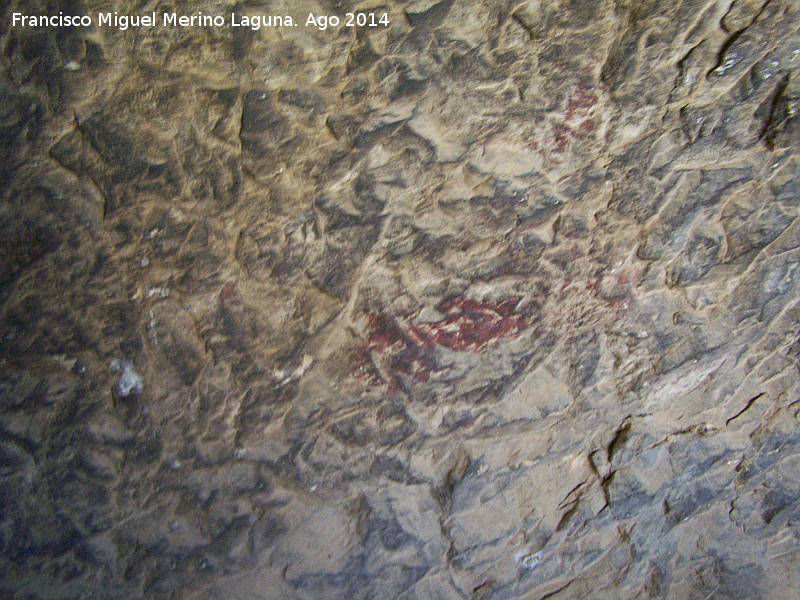 Pinturas rupestres del Abrigo I del To Serafn - Pinturas rupestres del Abrigo I del To Serafn. Manchas de color rojo