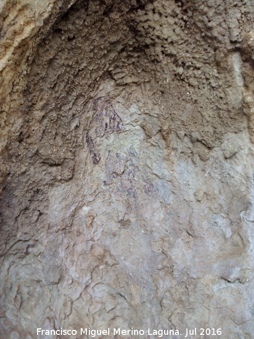Pinturas y petroglifos rupestres de la Cueva del Encajero - Pinturas y petroglifos rupestres de la Cueva del Encajero. Panel del ciervo