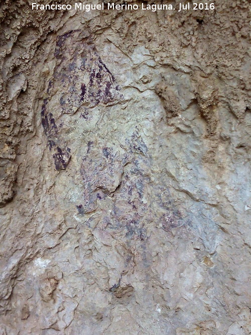 Pinturas y petroglifos rupestres de la Cueva del Encajero - Pinturas y petroglifos rupestres de la Cueva del Encajero. Ciervo