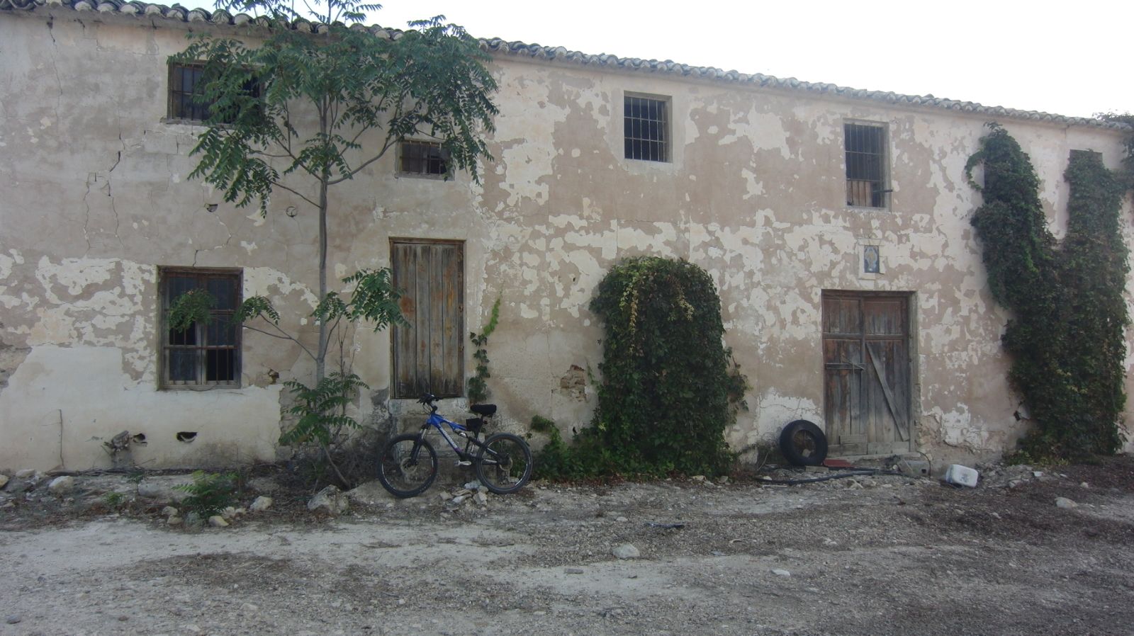 Cortijo de las Tinajas - Cortijo de las Tinajas. Antonio