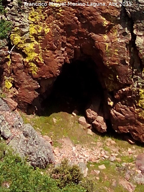 Pinturas rupestres del Collado de la Aviacin - Pinturas rupestres del Collado de la Aviacin. Cueva