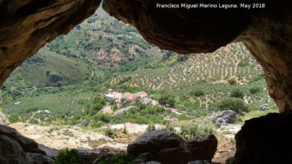 Cortijo de las Cabreras - Cortijo de las Cabreras. Desde la Cueva de las Cabreras