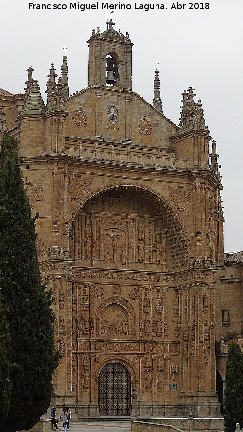 Convento de San Esteban - Convento de San Esteban. Portada