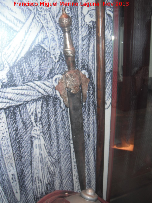 Batalla de las Navas de Tolosa - Batalla de las Navas de Tolosa. Espada musulmana. Museo de la Batalla de las Navas de Tolosa
