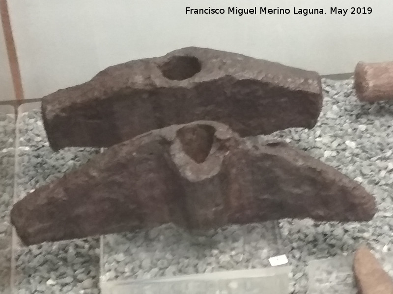 Minas romanas del Centenillo - Minas romanas del Centenillo. Martillos. Siglos I-II. Museo Arqueolgico de Linares