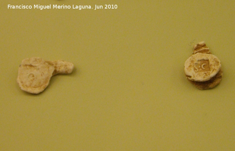Minas romanas del Centenillo - Minas romanas del Centenillo. Precintos de plomo. Museo Provincial de Jan