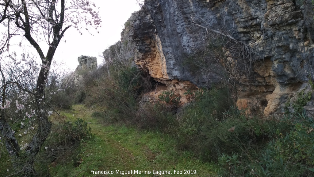 Cueva del Jabonero - Cueva del Jabonero. Camino