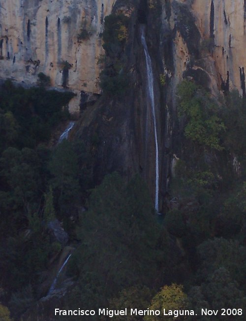 Cascada de Linarejos - Cascada de Linarejos. 