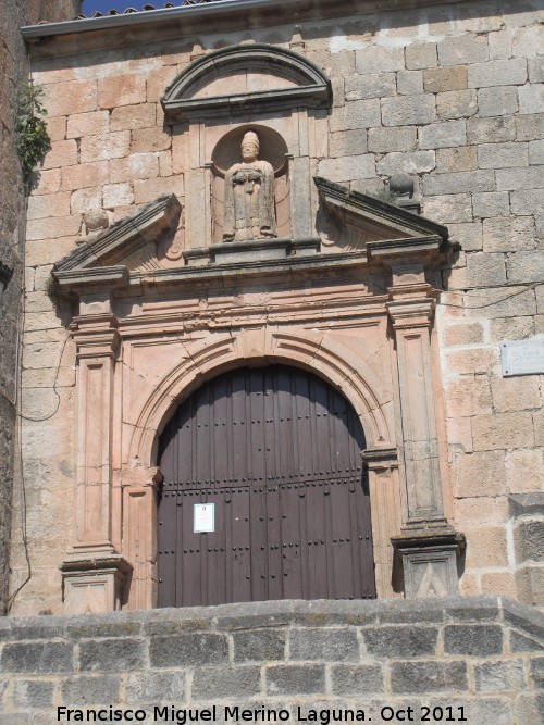 Iglesia de San Pedro Apstol - Iglesia de San Pedro Apstol. Portada