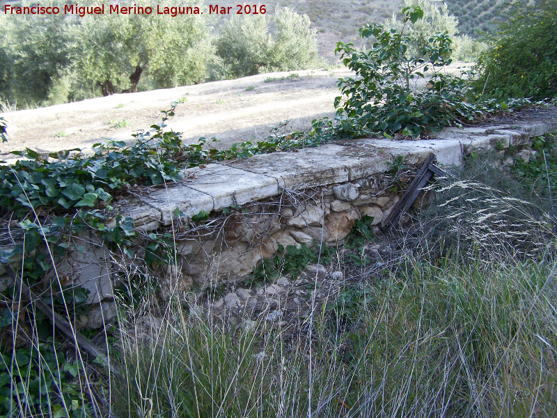 Cortijo de las Pilas de Espeso - Cortijo de las Pilas de Espeso. Murete de la lonja