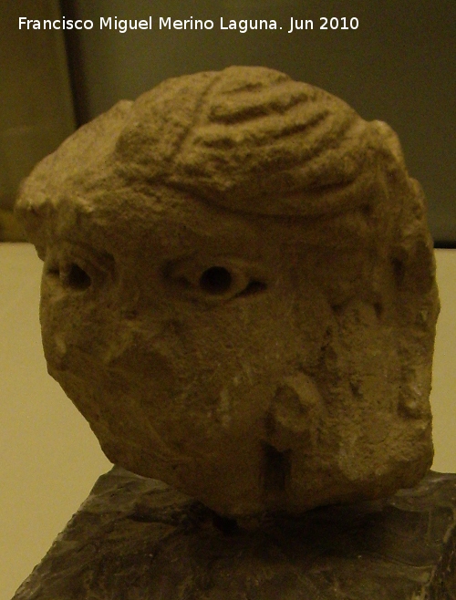 La Pililla - La Pililla. Cabeza femenina siglo I d.C. Museo Provincial de Jan