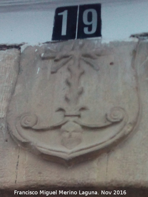 Casa de la Calle Molinos n 19 - Casa de la Calle Molinos n 19. Escudo