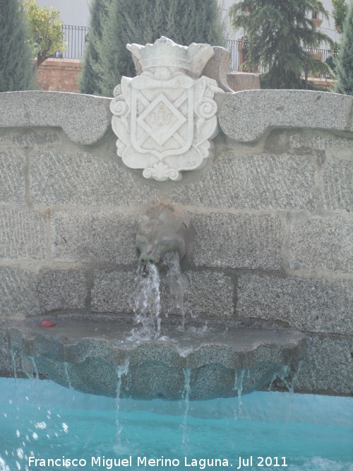 Monumento a los Marqueses de Linares - Monumento a los Marqueses de Linares. Fuente